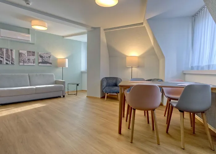 Bank House Xl 404 - Griwa Rent *